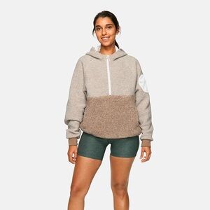 Outdoor Voices | MegaFleece Half-Zip Hoodie